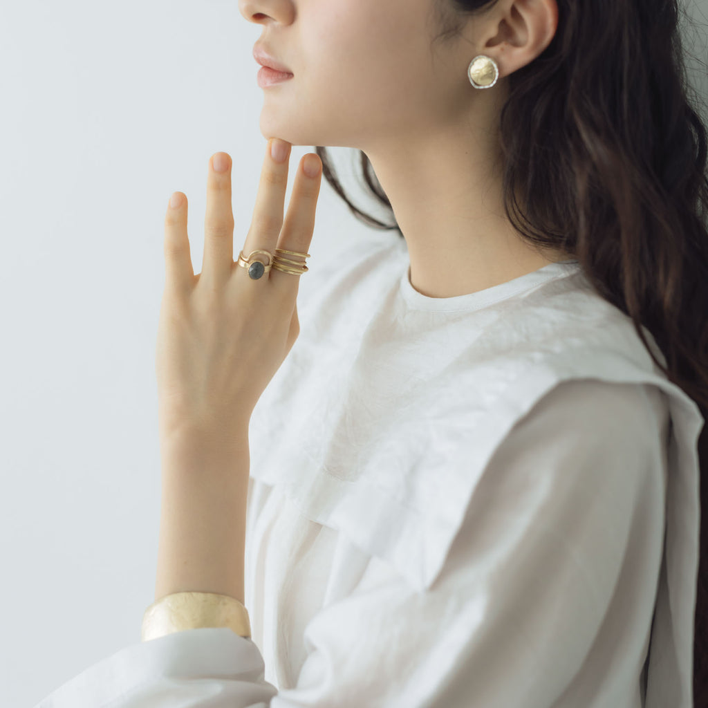 SURUME. Cutting Stone Ring