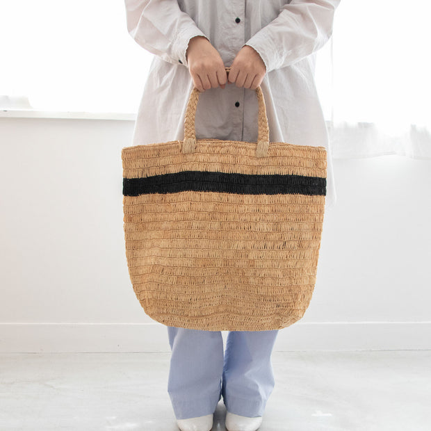 AMPIANA Line tote bag L ブラック［期間限定販売］