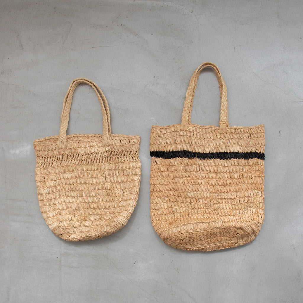 AMPIANA Line tote bag M ナチュラル［期間限定販売］