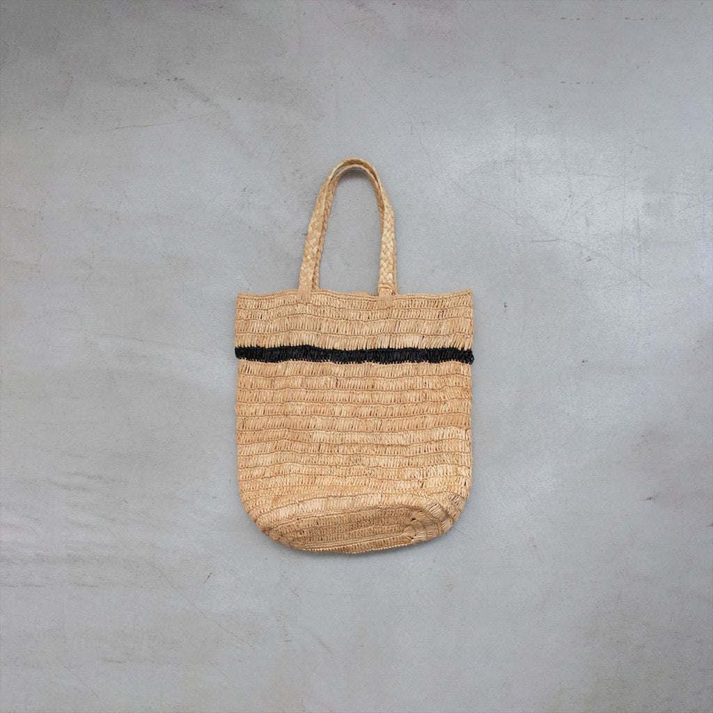 AMPIANA Line tote bag M ブラック［期間限定販売］