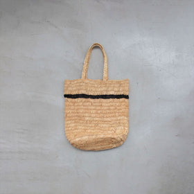 AMPIANA Line tote bag M ブラック［期間限定販売］