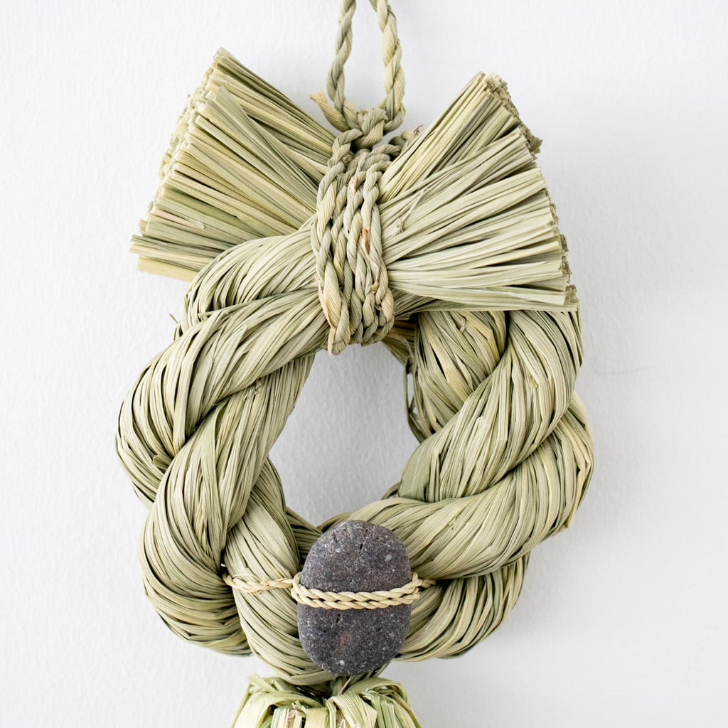 榊麻美植物研究所 石の輪飾り（太）［期間限定販売］【受注会／2025年12月中旬ごろ発送予定】