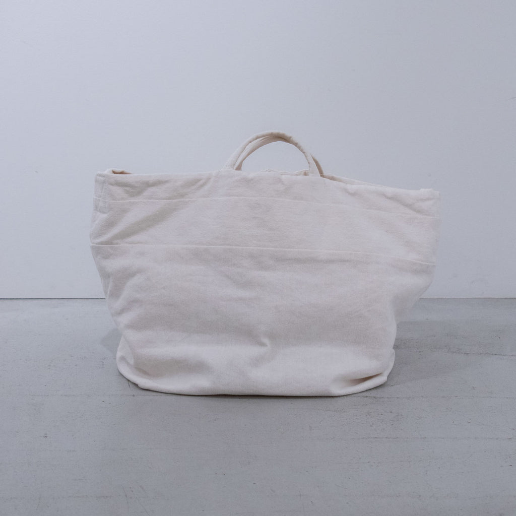 MARTAU.  Manatee shoulder M［受注会／2026年5月末〜6月末出荷予定］［期間限定販売］