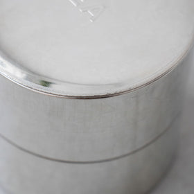 CINQ ブリキの丸缶［期間限定販売］