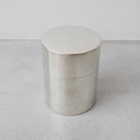 CINQ ブリキの丸缶［期間限定販売］