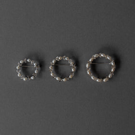 神保真珠商店 ブローチ サークル葉付き VINTAGE 無核（SILVER）［期間限定販売］