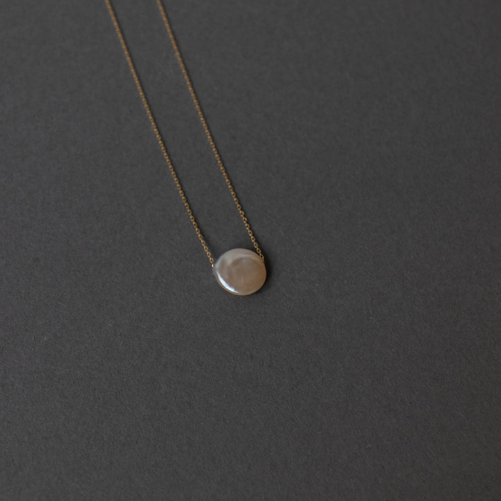 神保真珠商店 ボタン珠ネックレス 近江八幡 有核（K10 50cm）［期間限定販売］