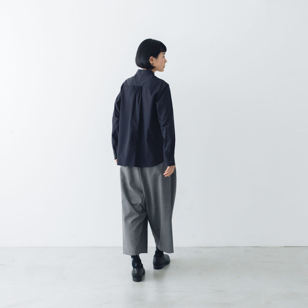 atelier naruse FORMAL コットン丸衿シャツ［期間限定販売］