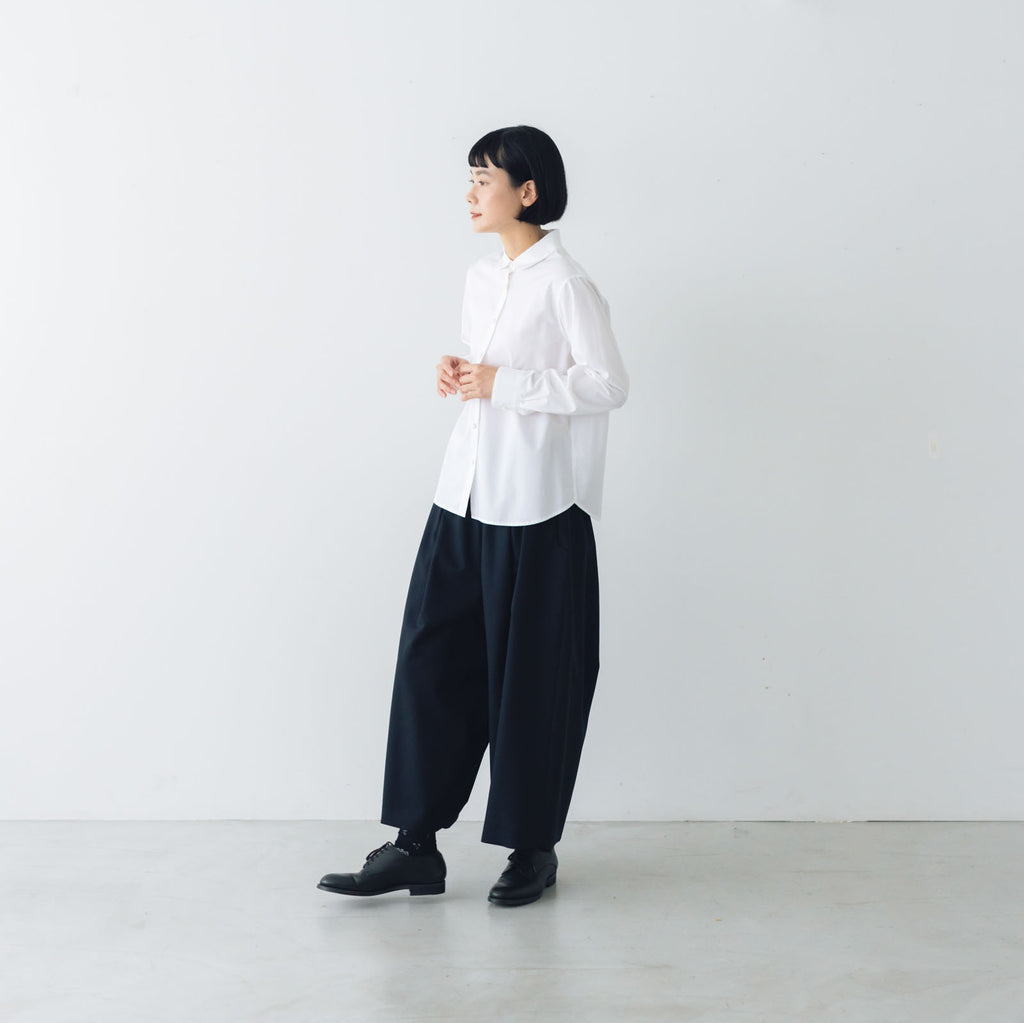 atelier naruse FORMAL コットン丸衿シャツ［期間限定販売］