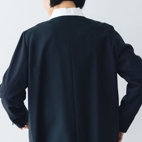 atelier naruse FORMAL ノーカラージャケット［期間限定販売］