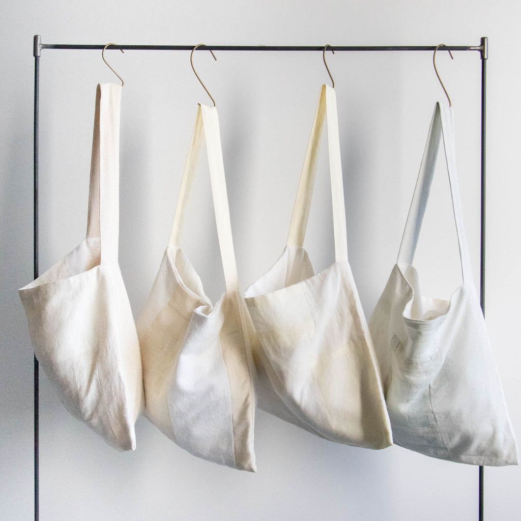 絲室 バッグ 四角［期間限定販売］