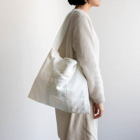 絲室 バッグ 四角［期間限定販売］