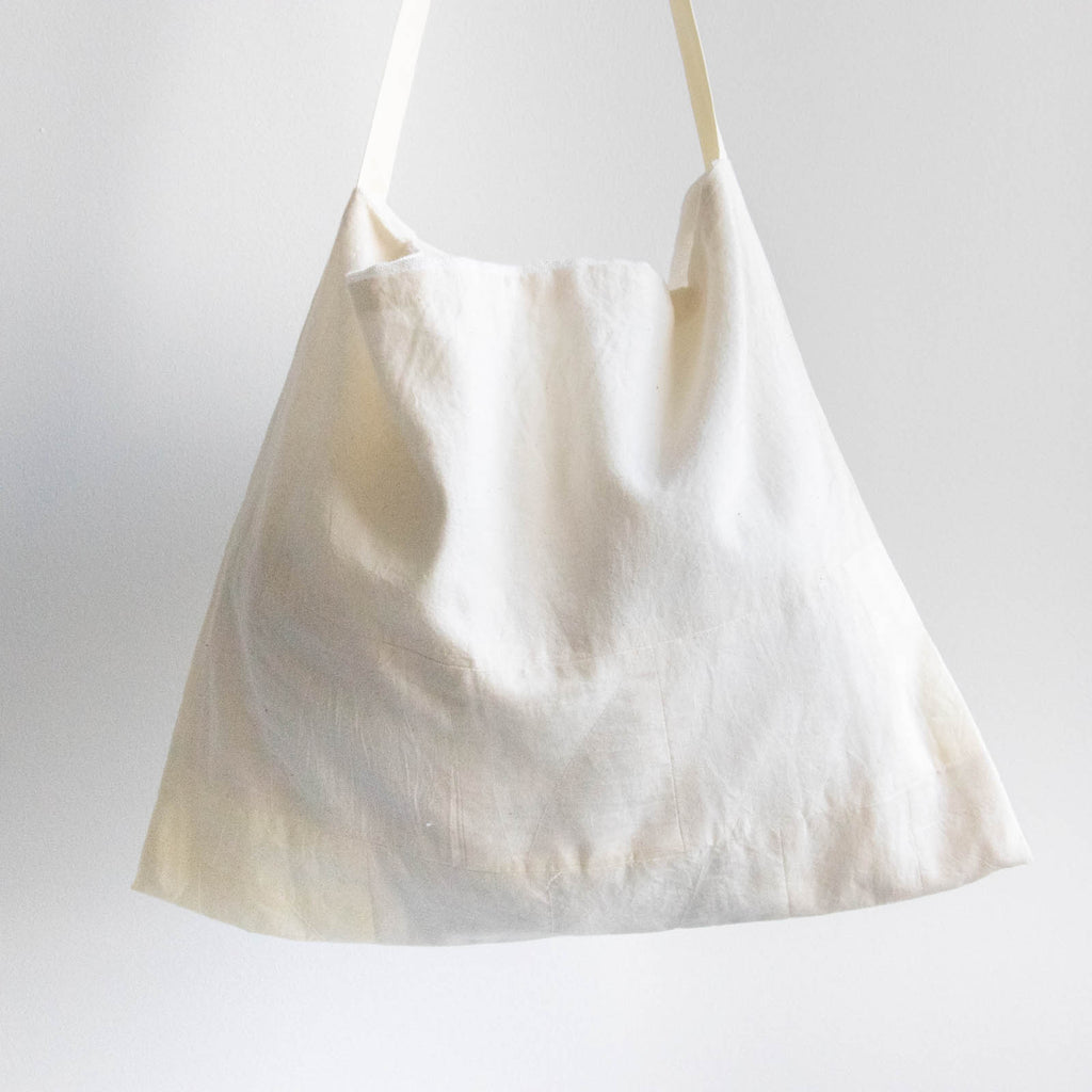 絲室 バッグ 四角［期間限定販売］