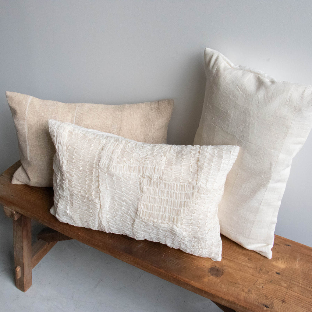 絲室 クッション 30×45角［期間限定販売］