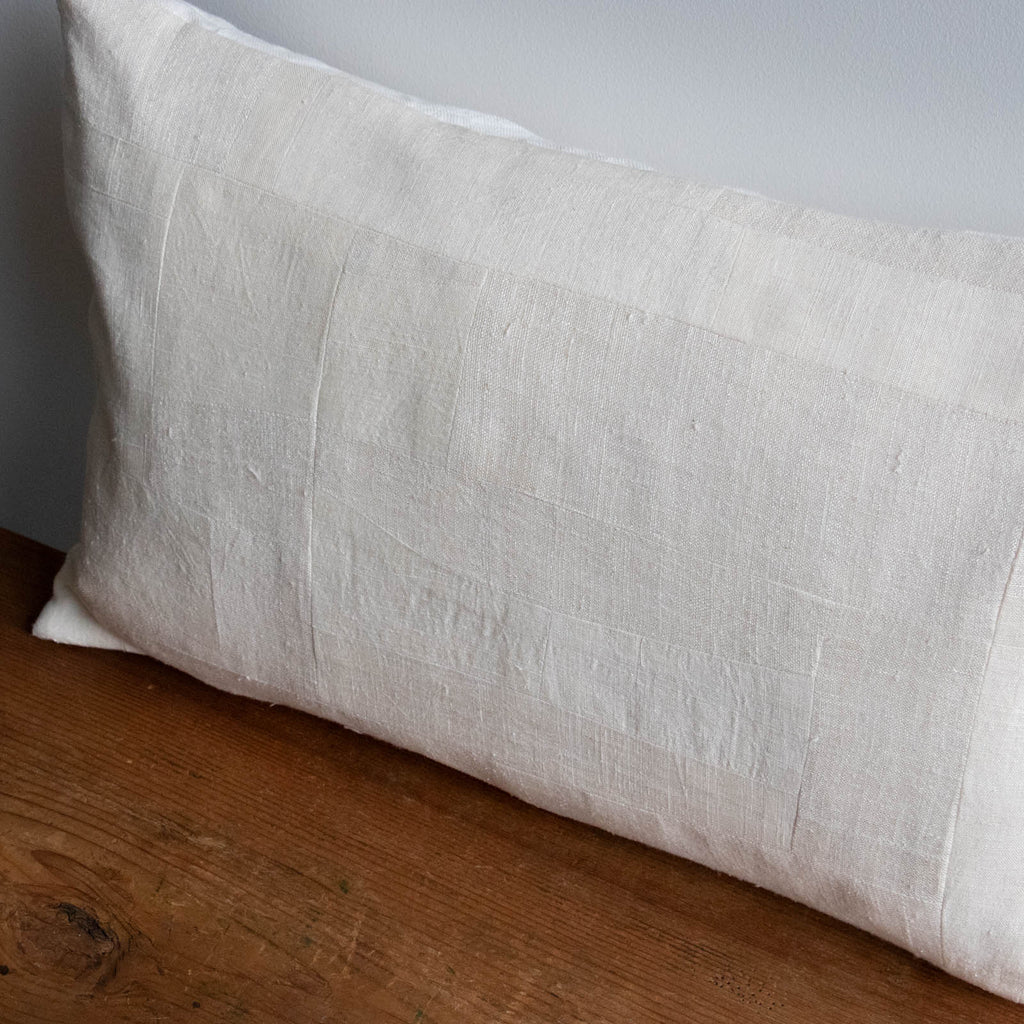 絲室 クッション 30×45角［期間限定販売］