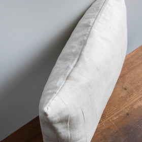 絲室 クッション 30×45角［期間限定販売］