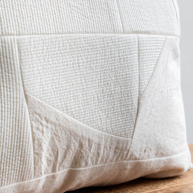 絲室 クッション 45角［期間限定販売］