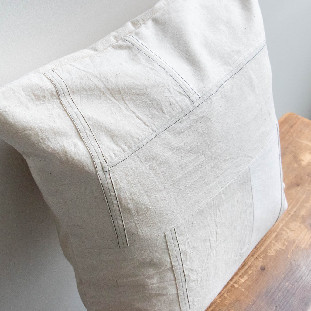 絲室 クッション 45角［期間限定販売］