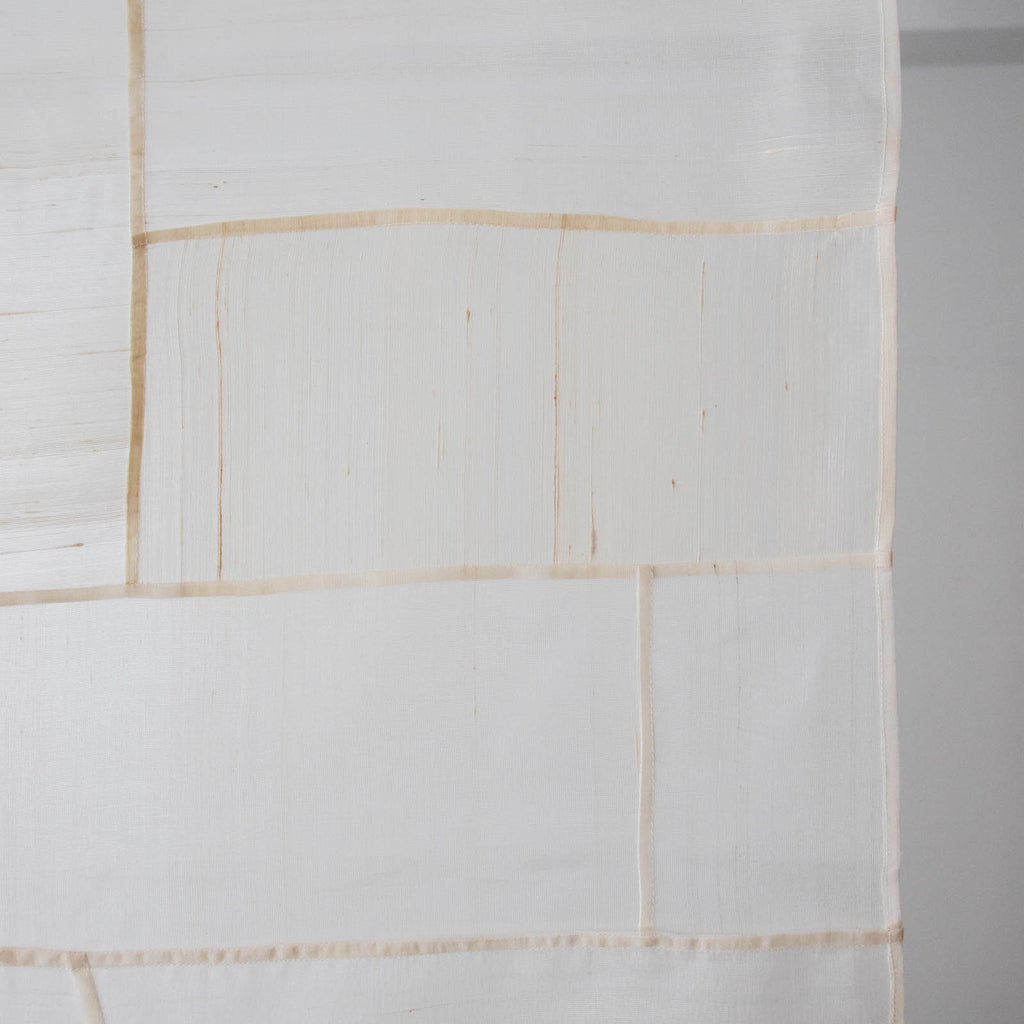 絲室 クロス 140×140 オクサ［期間限定販売］