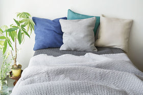 8182 ドットイブル 200（200×230cm）［期間限定販売］