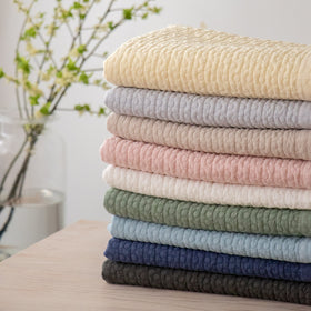 8182 ドットイブル 200（200×230cm）［期間限定販売］