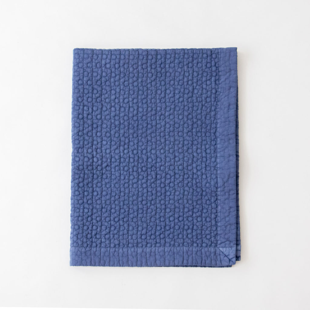 ネイビーブルー