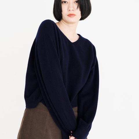 fruits of life Vネックニット［期間限定販売］