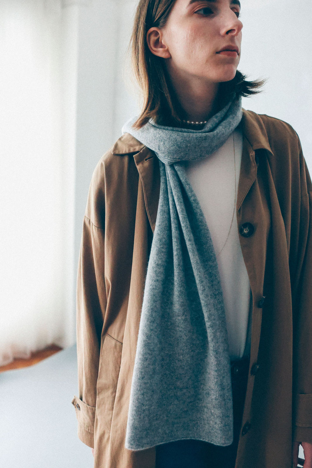 HOKOS BLISS Cashmere mini stole ブラック［期間限定販売］