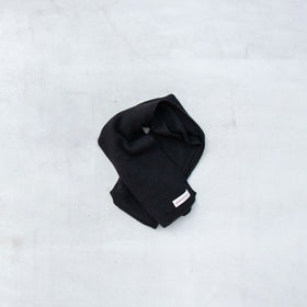 HOKOS BLISS Cashmere mini stole ブラック［期間限定販売］