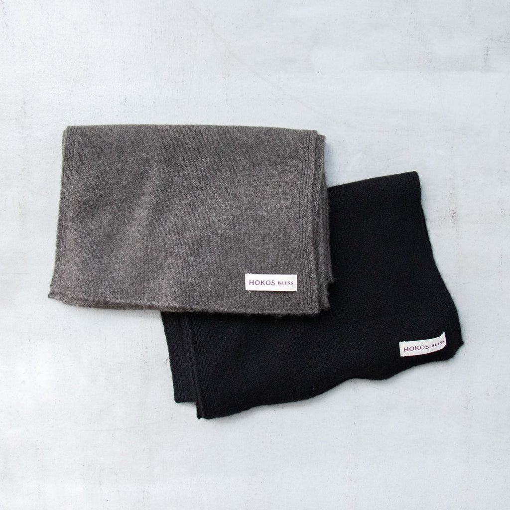 HOKOS BLISS Cashmere mini stole ブラック［期間限定販売］