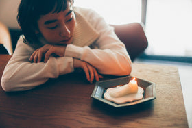 HOKOS Les premier pas（足形キャンドル）ホワイト［期間限定販売］