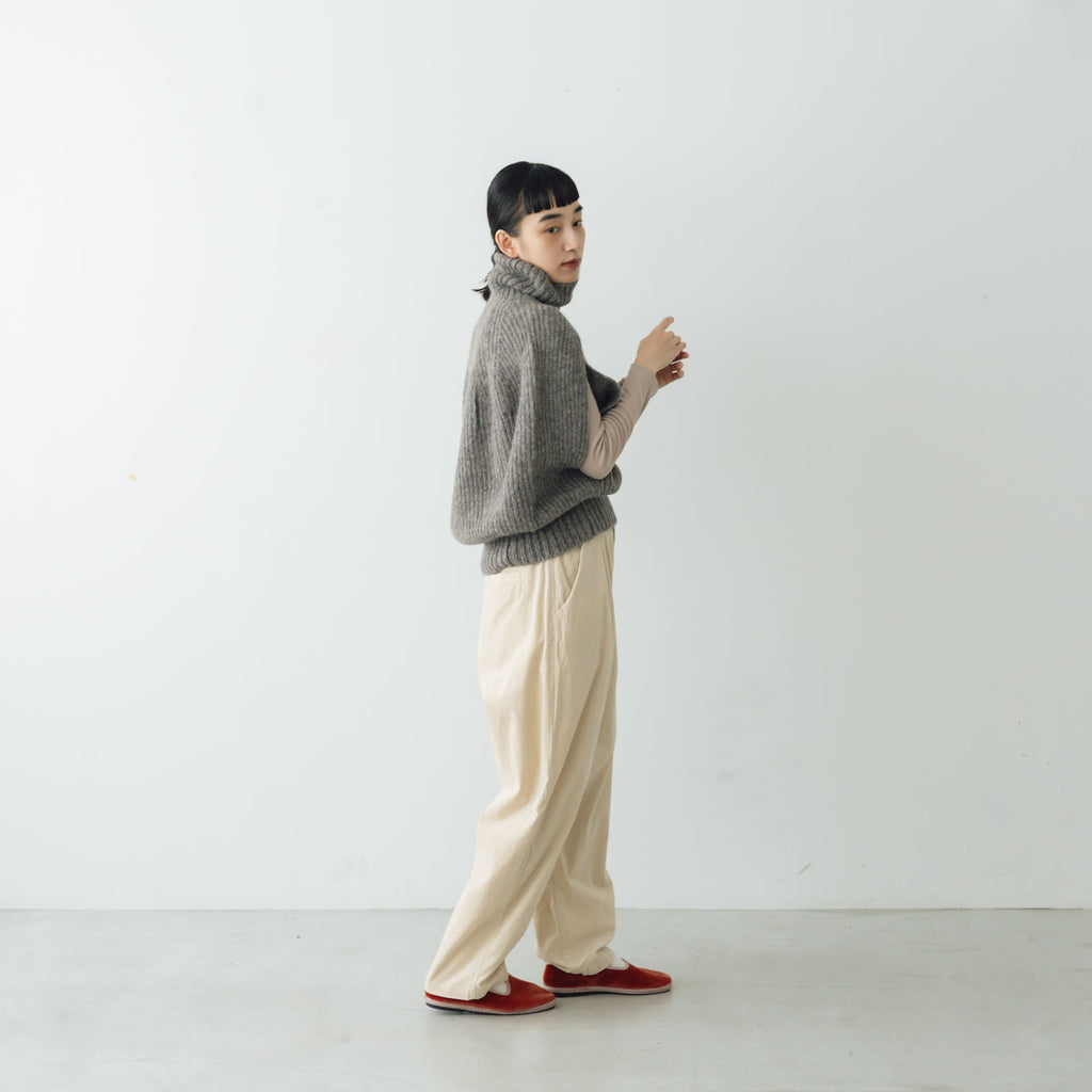 comm. arch. ハンドフレームド チャンキーポンチョ