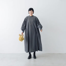 【SALE】「わたしたちらしい、大人のかわいらしさ」キュプラコットン タックワンピース