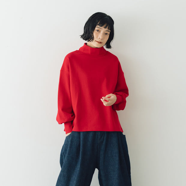 くらすこと ＋to　大人の定番、ハイネックプルオーバー