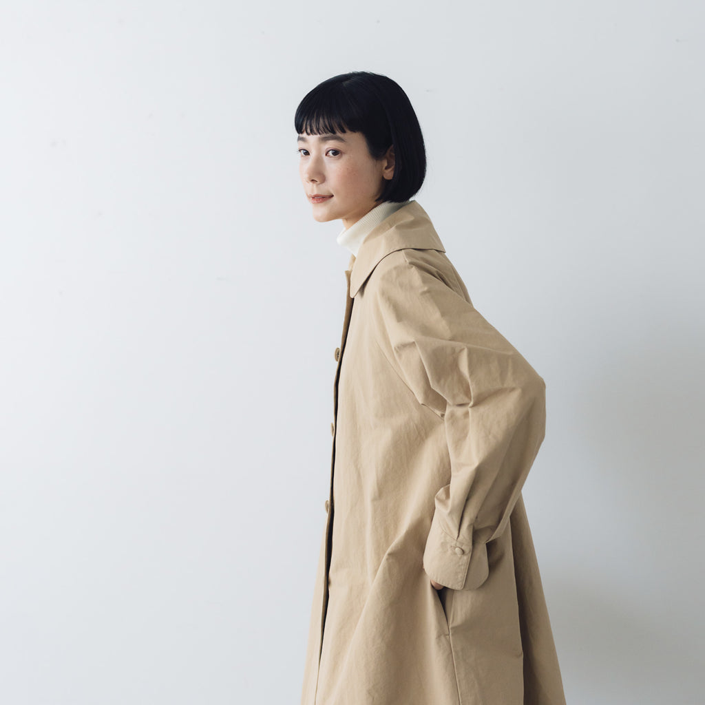 くらすこと ＋to　クラシカルなコットンナイロンコート