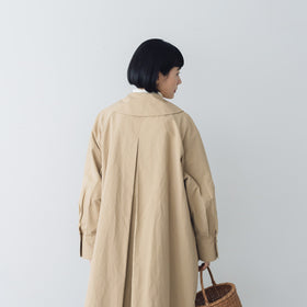 くらすこと ＋to　クラシカルなコットンナイロンコート