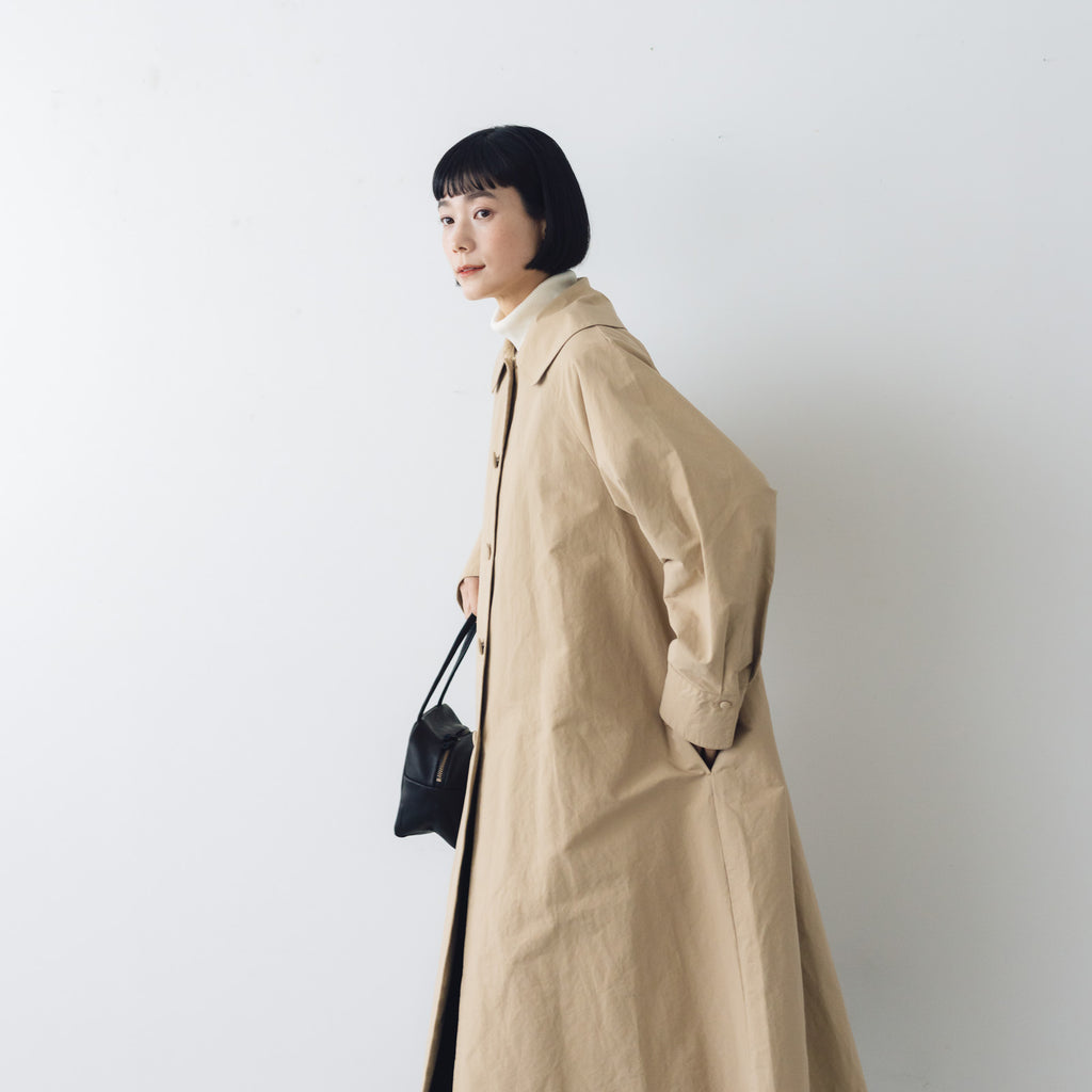 くらすこと ＋to　クラシカルなコットンナイロンコート
