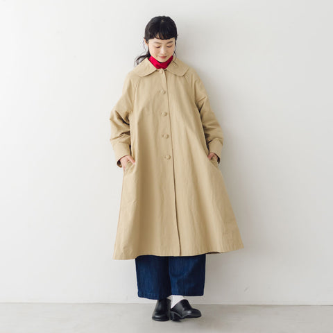 くらすこと ＋to クラシカルなコットンナイロンコート［予約／9月下旬お届け予定］