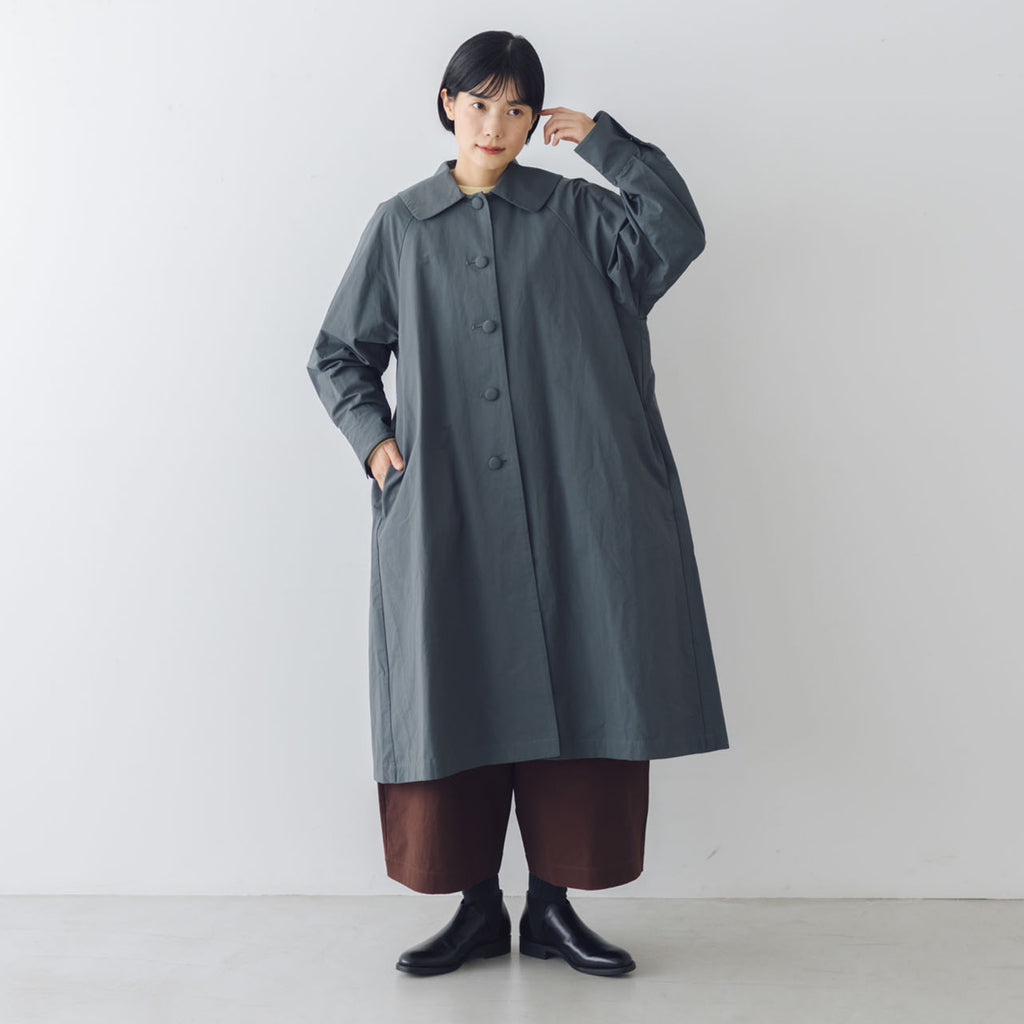 くらすこと ＋to クラシカルなコットンナイロンコート［予約／9月下旬