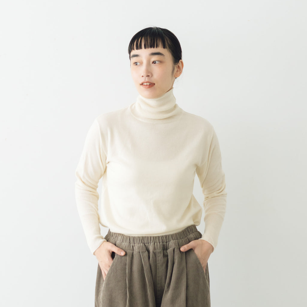 comm. arch. カシミヤシルク ハイネック プルオーバー