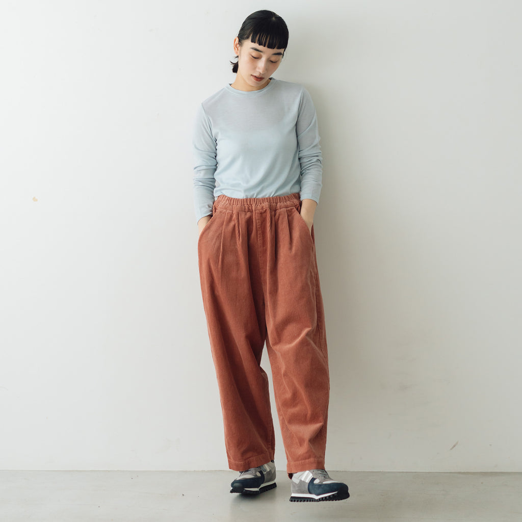 「くらすことの日常生活着」コーデュロイパンツ