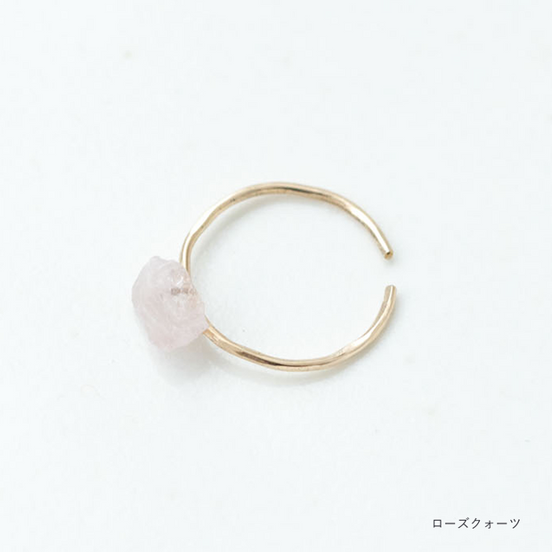 くらすこと わたしのお守り 天然石のひと粒イヤーカフ