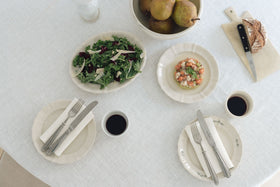 くらすことの生活道具 古い器の形シリーズ 花リムプレート ［20cm・食洗機対応・電子レンジ可］