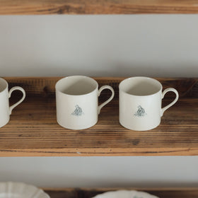 くらすことの生活道具 古い器の形シリーズ マグカップ ［食洗機対応・電子レンジ可］