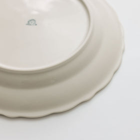 くらすことの生活道具 古い器の形シリーズ 花リムプレート ［20cm・食洗機対応・電子レンジ可］