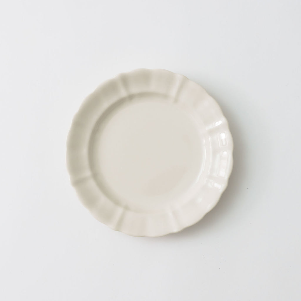 くらすことの生活道具 古い器の形シリーズ 花リムプレート ［20cm・食洗機対応・電子レンジ可］