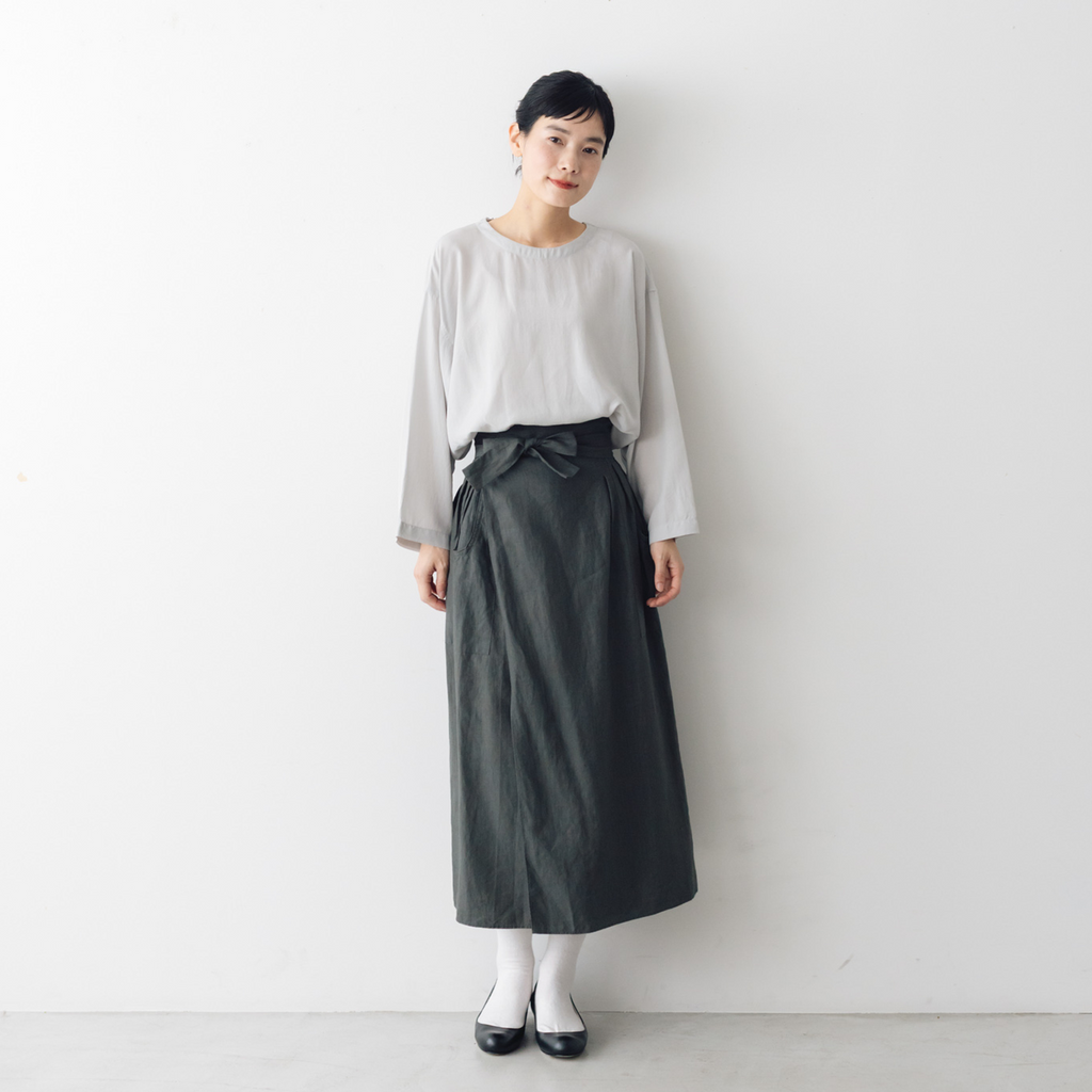 KURASUKOTO Atelier Wardrobe 大人のキュプラ混ブラウス