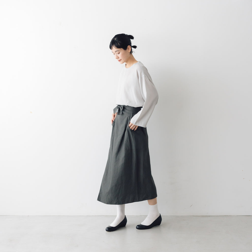 KURASUKOTO Atelier Wardrobe 大人のキュプラ混ブラウス