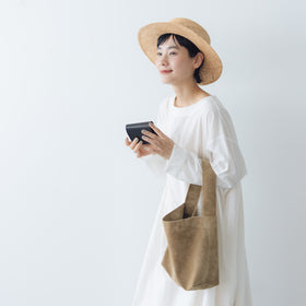 くらすこと ほどよい二つ折り財布