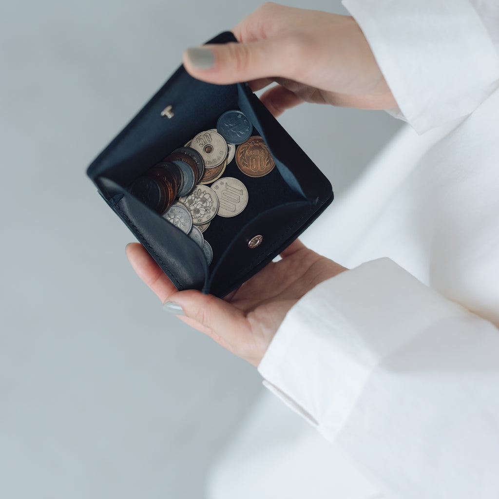 くらすこと ほどよい二つ折り財布